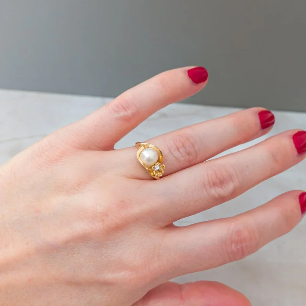 14K Gold Pearl Ring with Diamond Flower Accent - Picture 6 of 15